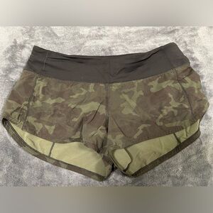 Camo Lululemon Speed Up Low Rise Lined 2.5” Short